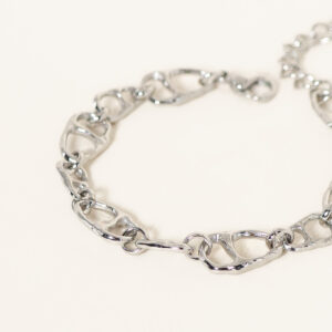bracelet-novare-argente-martele-acier-inoxydable