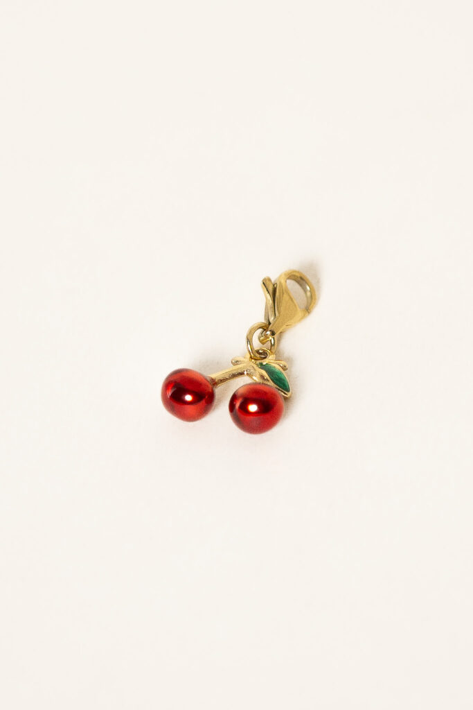 charm-amarelli-acier-inoxydable