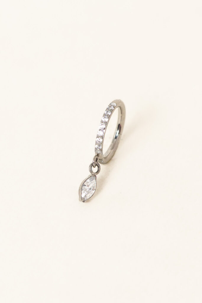 piercing-59-titane-argente