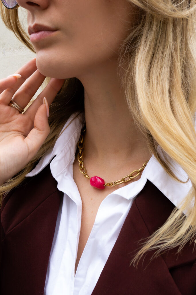 pierre-eclat-rose-fushia-irreguliere