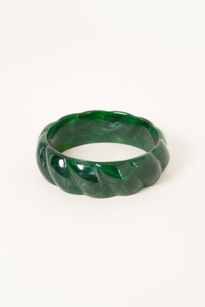 jonc-loop-xl-torsade-vert-sapin-resine